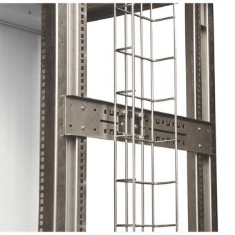 19-Zoll-Kabelpritsche zur vertikalen Kabelführung 