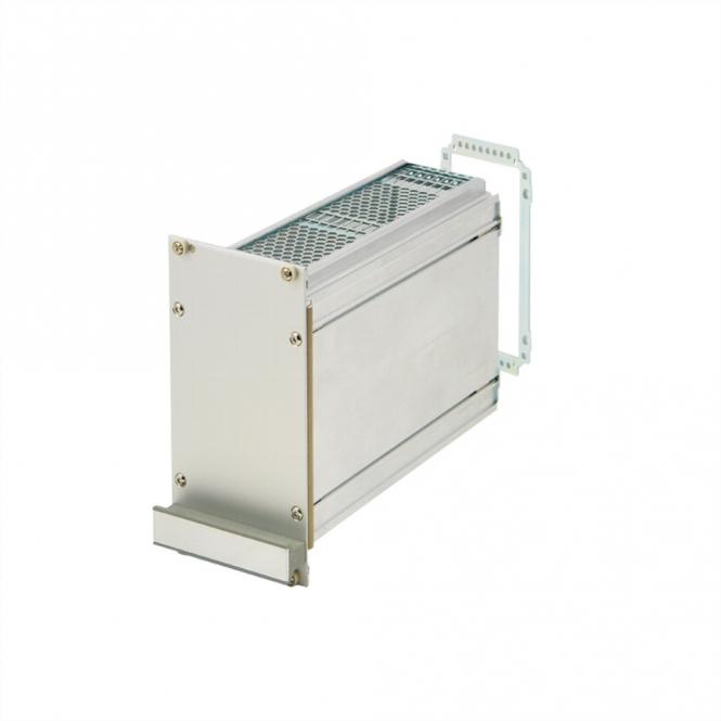 Unité enfichable de type cadre PRO Kit, blindé, perforé, connecteurs multiples, 3 U, 21 HP, 227mm 